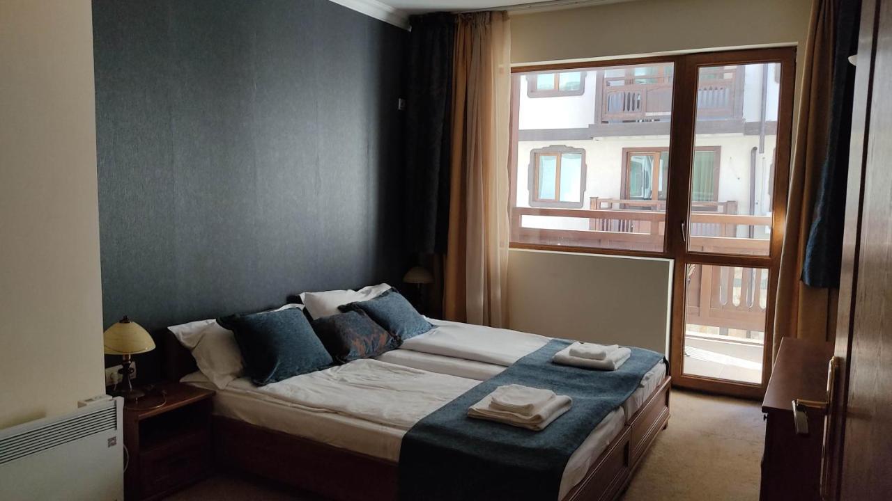 Annett Apartments At Emerald Hotel Bansko Exterior photo