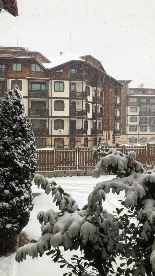 Annett Apartments At Emerald Hotel Bansko Exterior photo